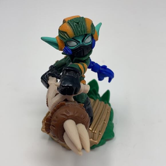 Skylanders Superchargers Stealth Elf Figure - Picture 4 of 5